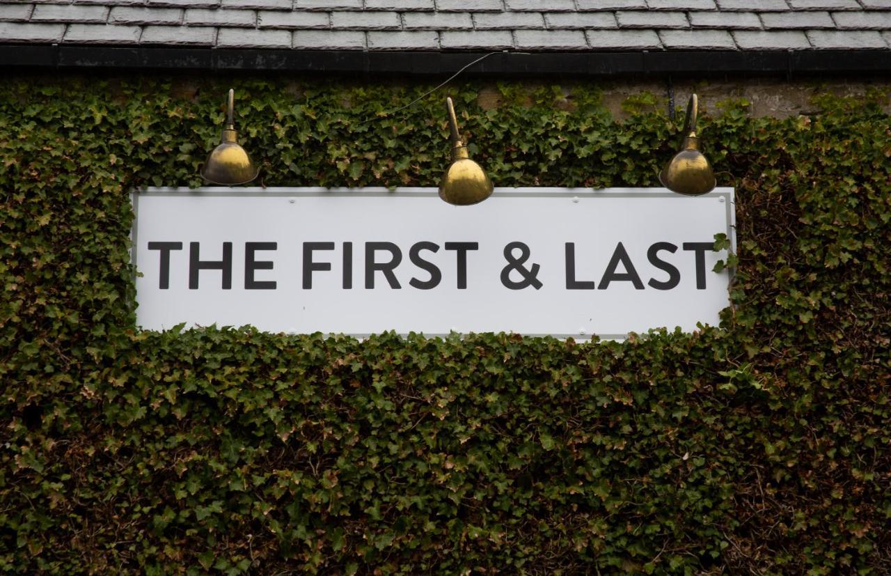 Redesdale Arms Hotel Otterburn Exterior foto